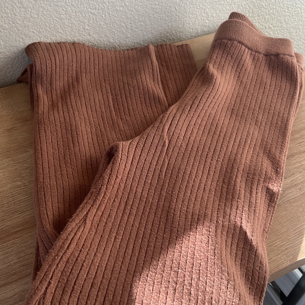 High waisted sweater flare pant 🟤